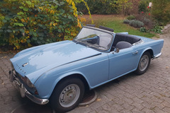 Renting out: Triumph TR4 (1963)