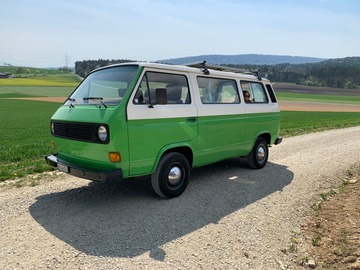 Renting out: CampBär's grüner VW Bus T3 Camper