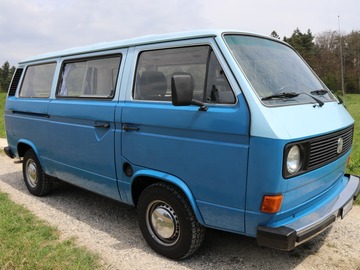 Renting out: CampBär's blauer VW Bus T3 Camper