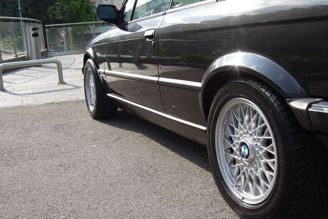 BMW 325i  E30 Cabrio Veteran