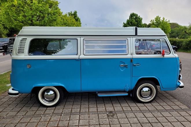 VW T2 Camper Hippiebus 1974