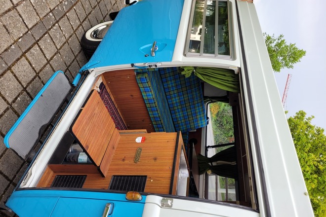 VW T2 Camper Hippiebus 1974
